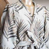 Cream Leaf Motif Kimono