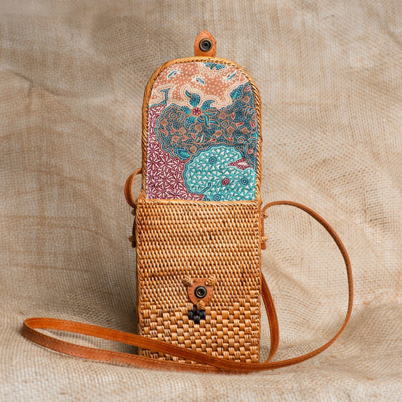 Rattan Rectangle Cross Body Bag